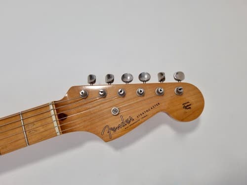 Fender Stratocaster 40th Anniversary - Thumbnail 3