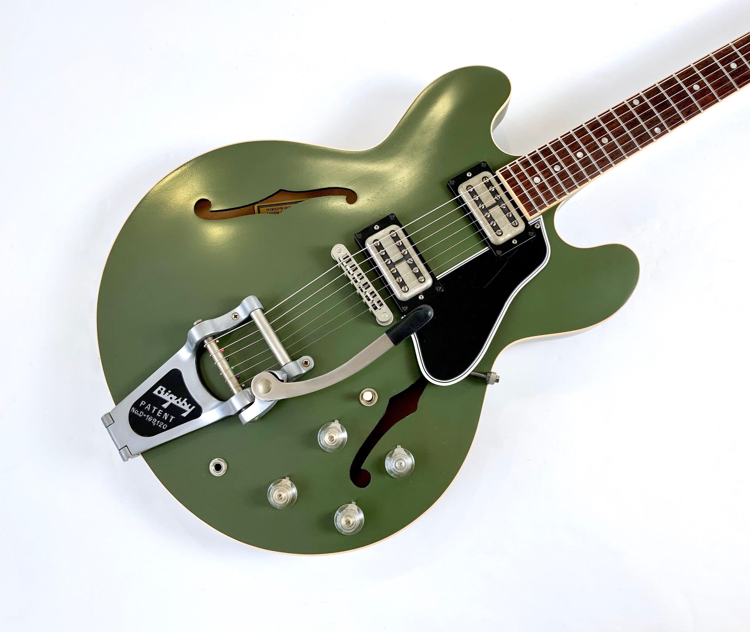 Gibson ES-335 Chris Cornell Signature 2019 Olive Drab Green 15/250 Bigsby - Thumbnail 3