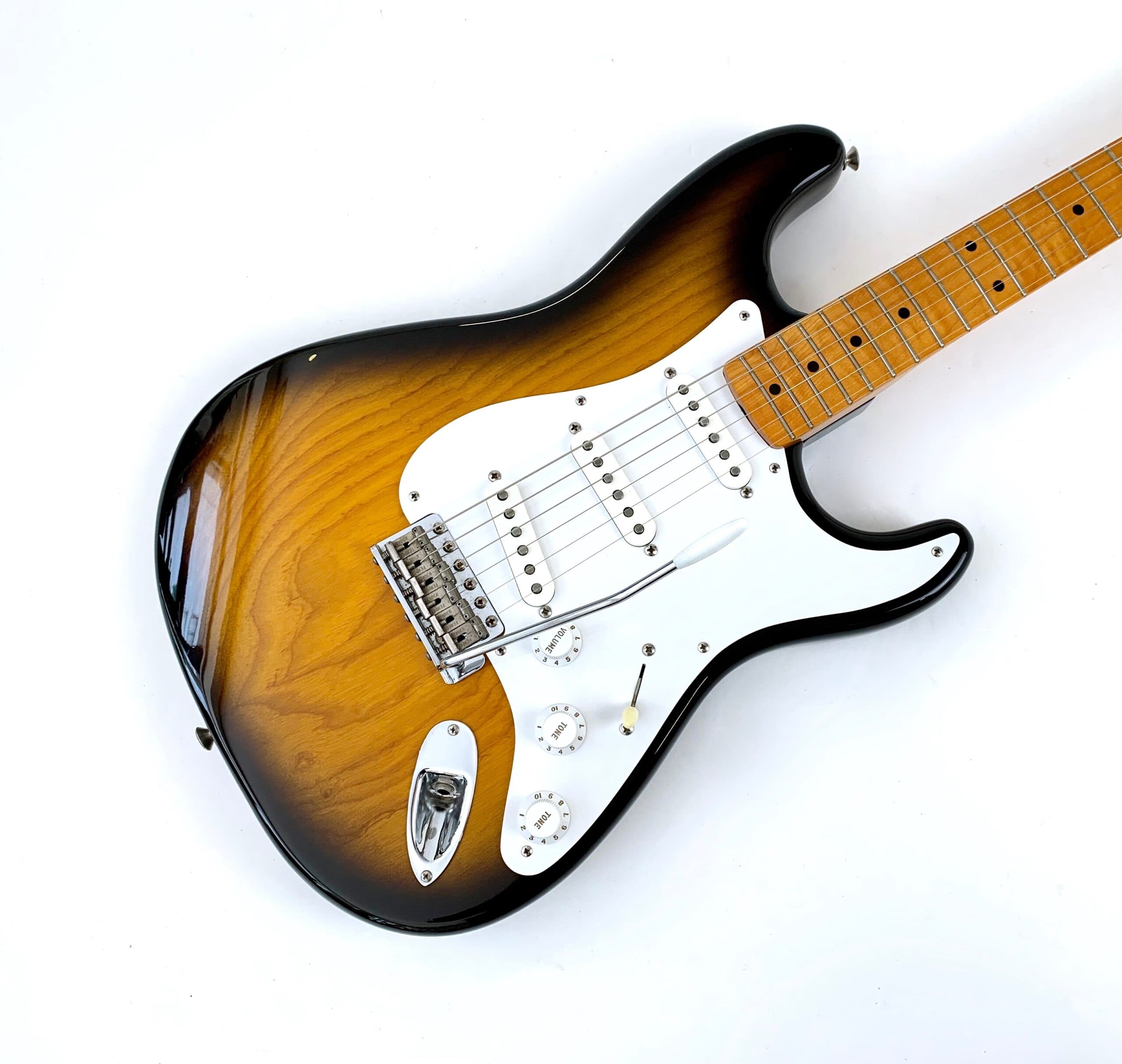 Fender Stratocaster Reissue 1954 Sunburst 40th Anniversary 1994 - Thumbnail 3