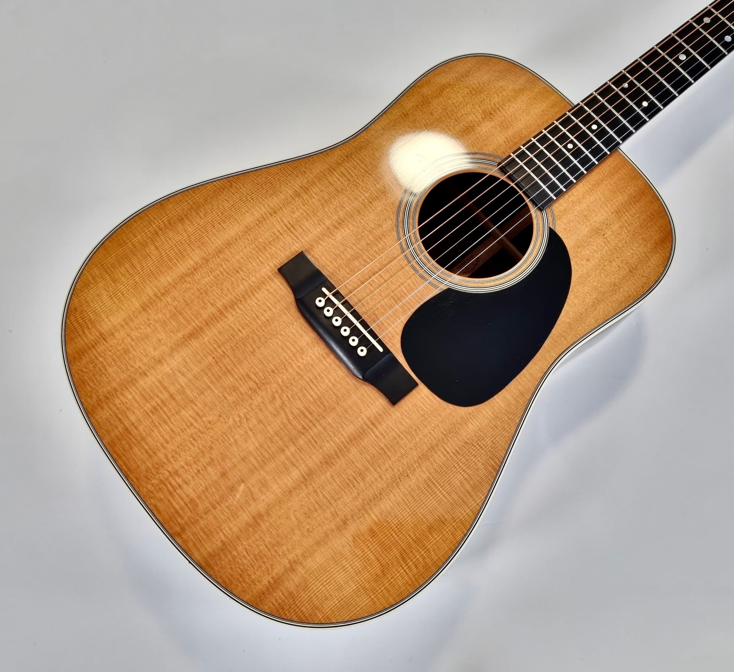Martin D-28 Standard 2012 Natural - Thumbnail 3