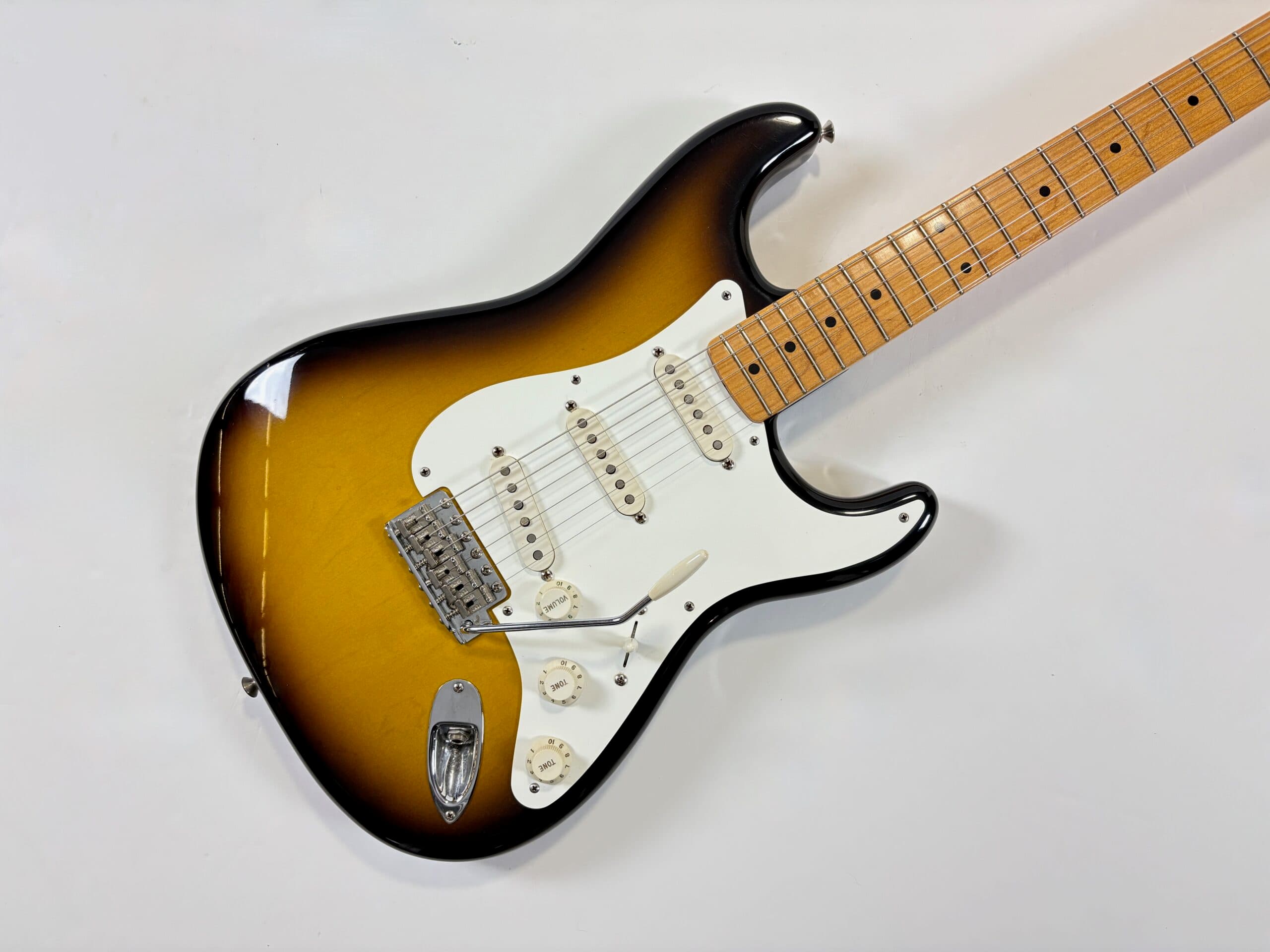 Fender Stratocaster 1956 NOS Custom Shop 2001 Sunburst Yamano - Thumbnail 3