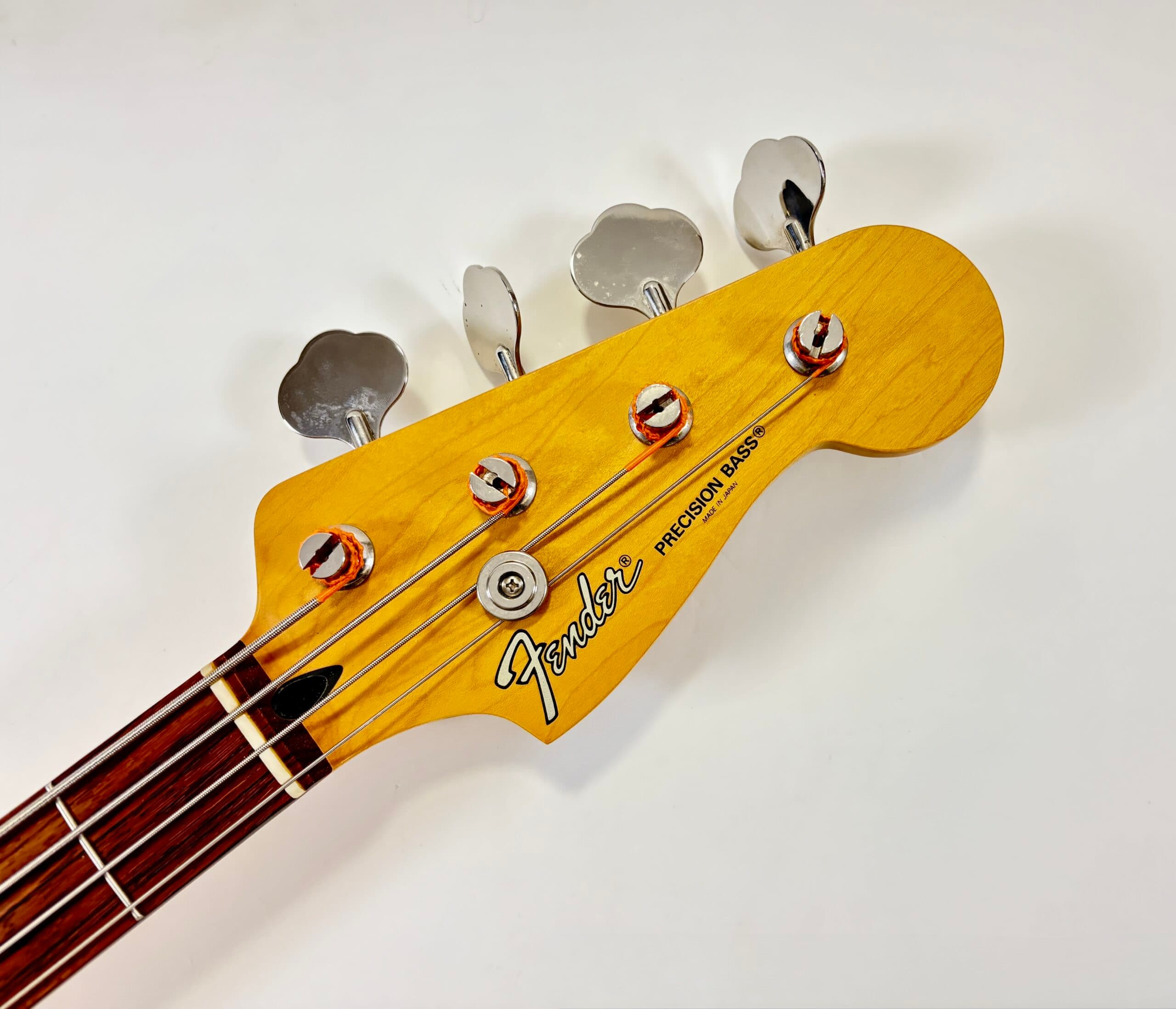 Fender Precision Bass Standard 1994-1995 Sunburst made in Japan - Thumbnail 2