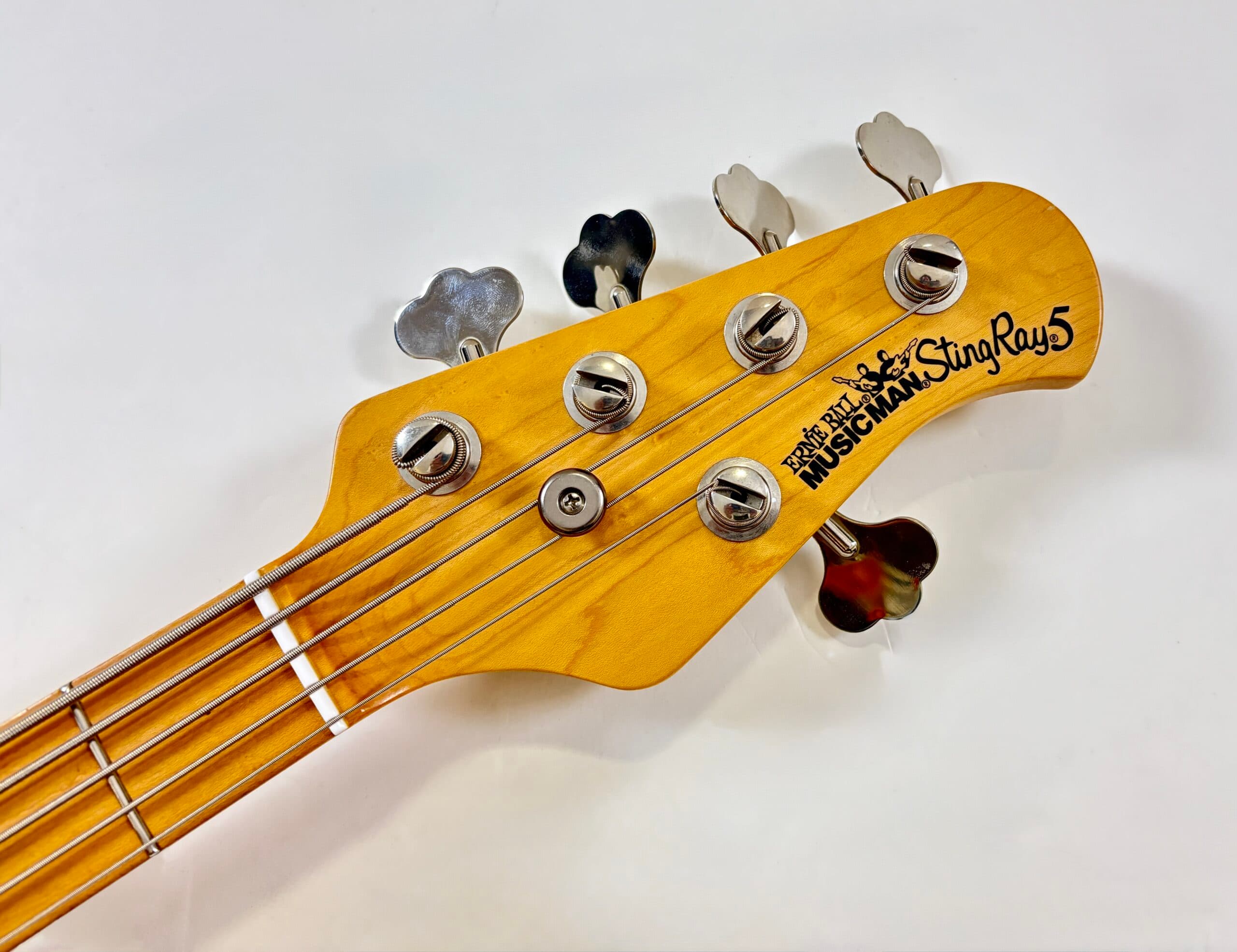 Music Man Stingray 5H 4EQ Translucent Purple 2001 - Thumbnail 2