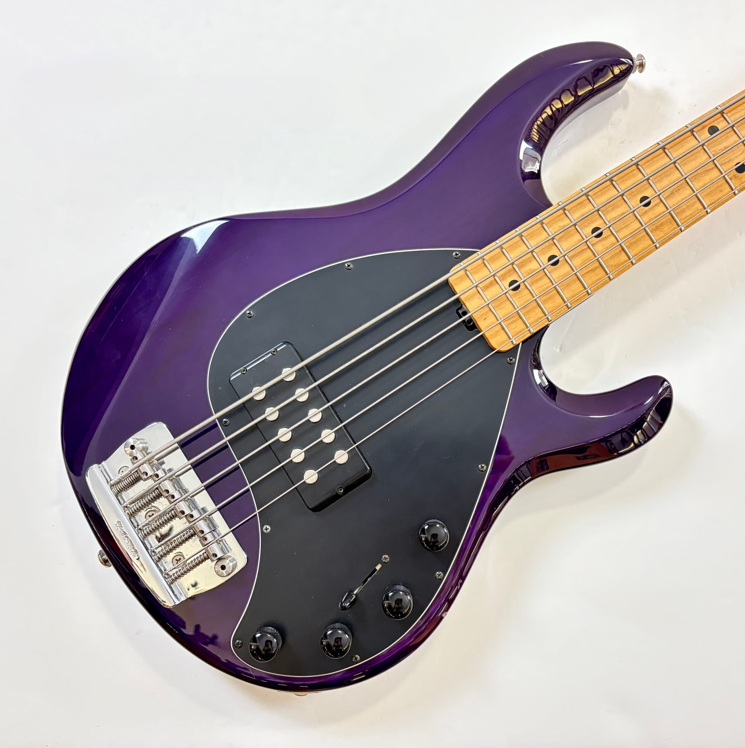 Music Man Stingray 5H 4EQ Translucent Purple 2001 - Thumbnail 3