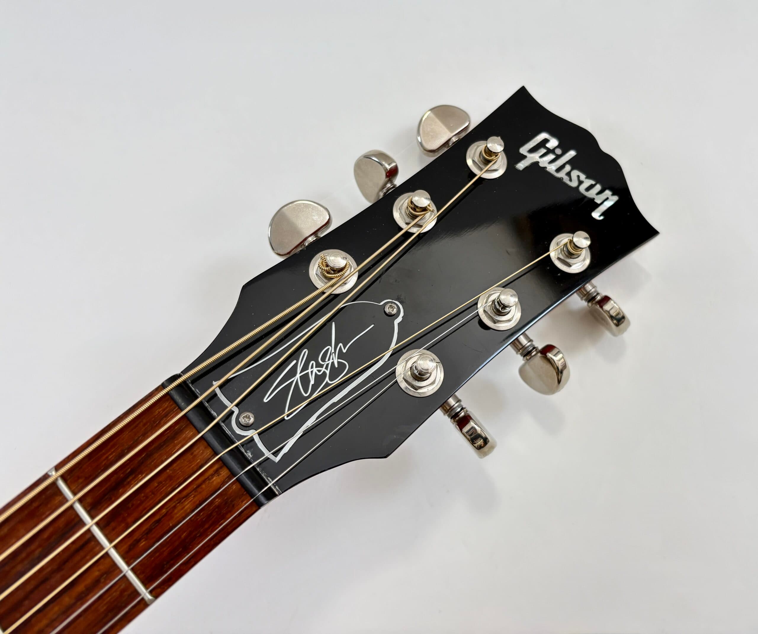Gibson J-45 Slash Signature 2020 Vermillon Burst - Thumbnail 2
