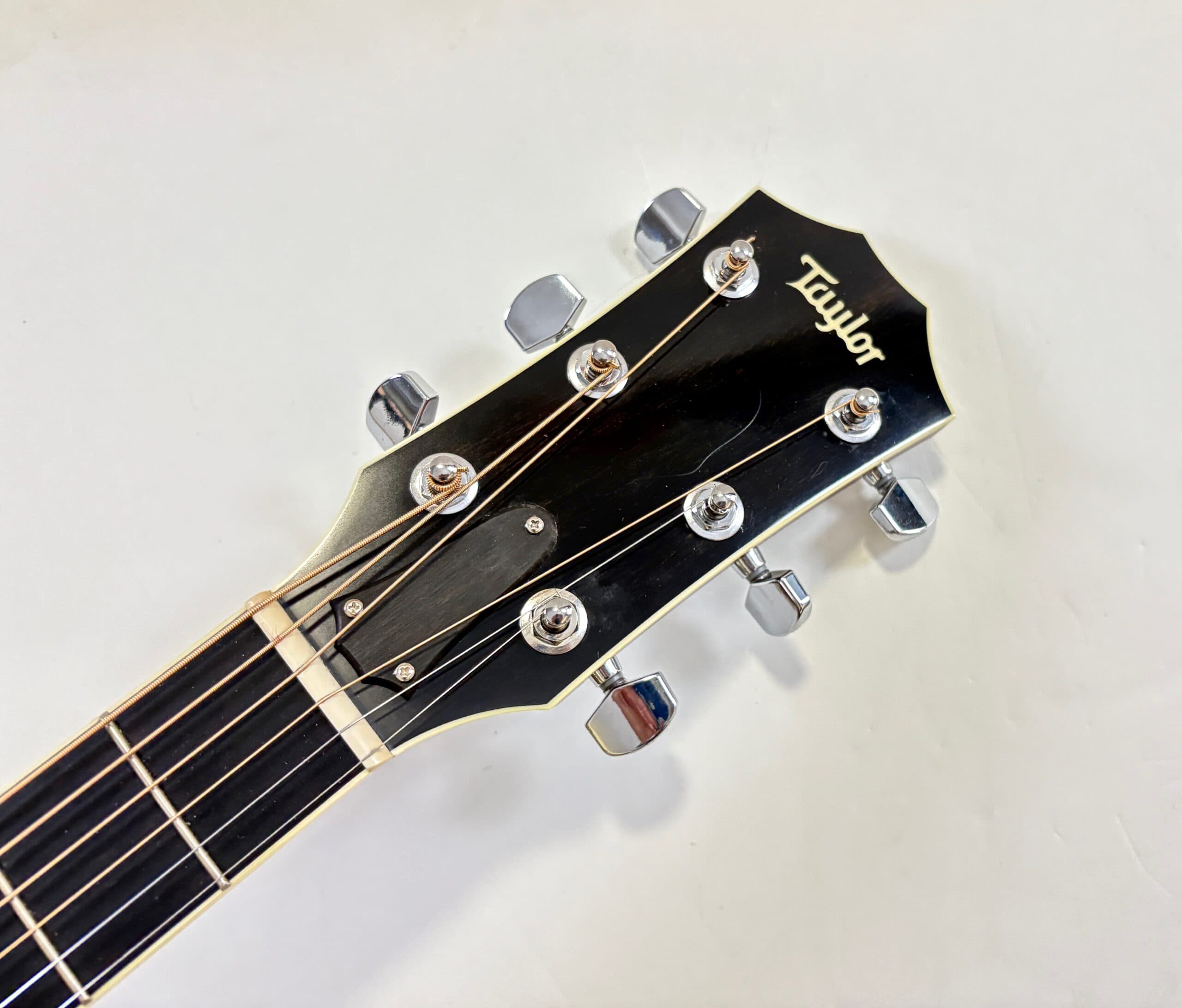 Taylor 528e Natural 2013 - Thumbnail 2