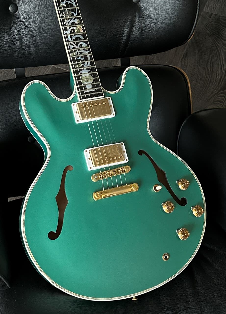 Gibson ES-335 Ultima Tree of Life Inlays Crimson Custom Shop Masterpiece - Image 1