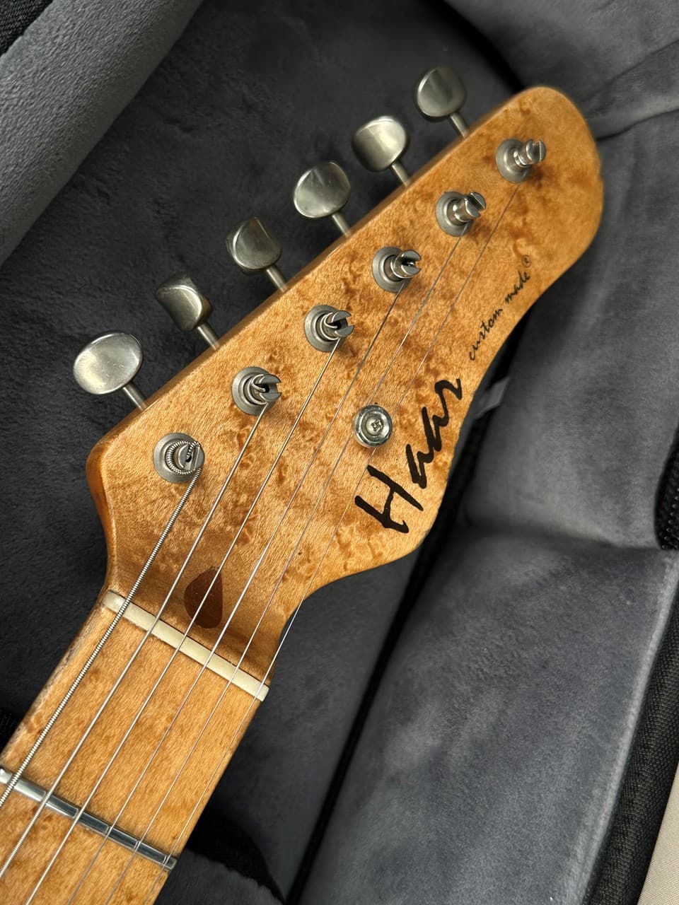 2024 Haar T HSS Aged with Tremolo Paulownia Light Rockguitar! - Thumbnail 3