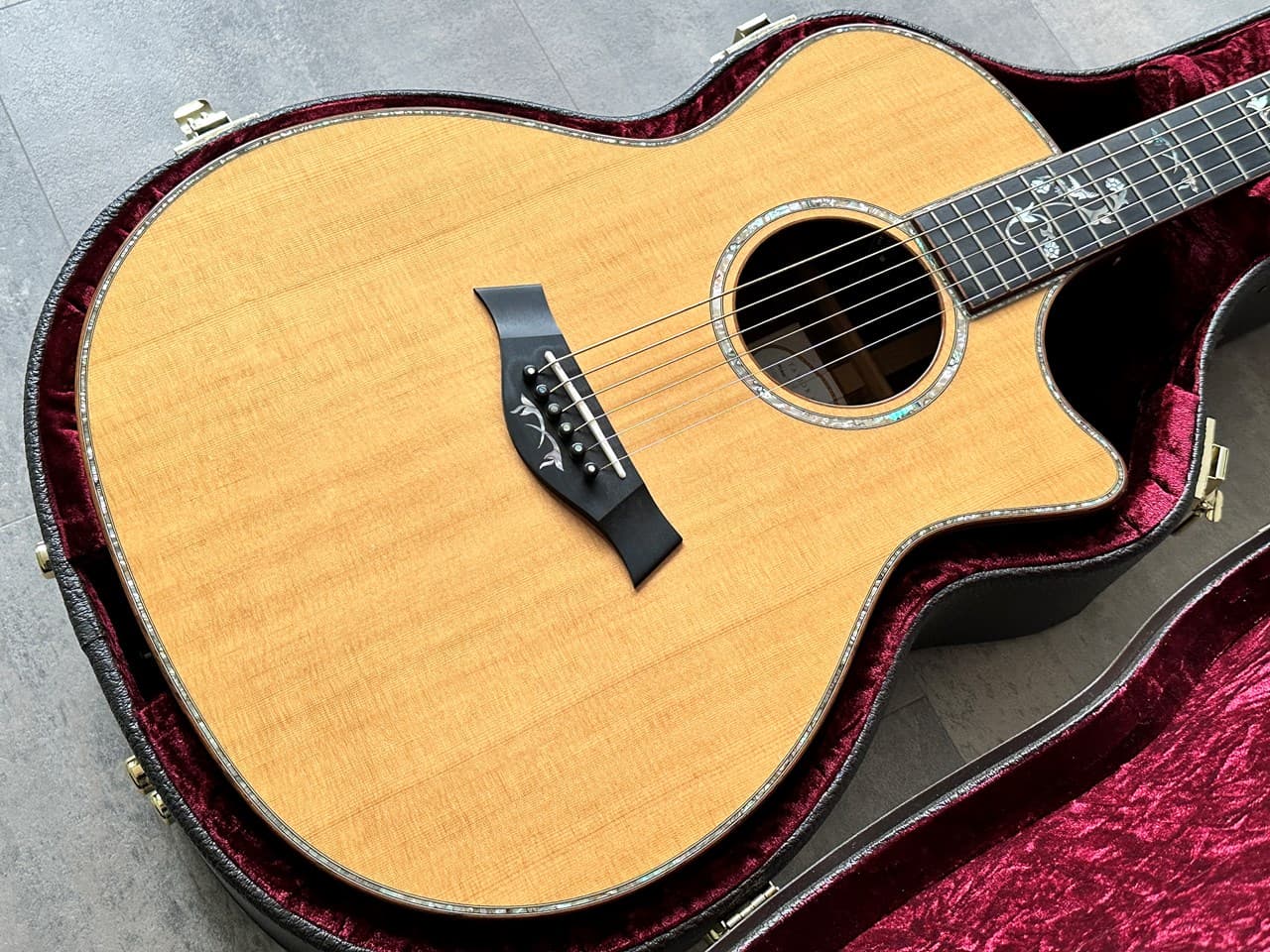 Taylor 914CE Expression System Luxury Inlays - Thumbnail 3