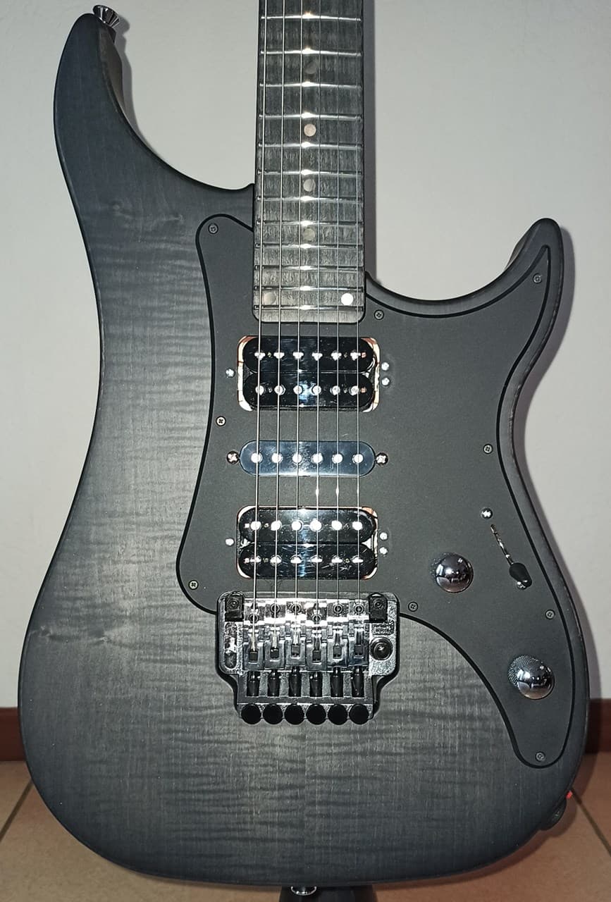 Vigier Excalibur Custom HSH Velour Noir Flamd Maple Neck HSH Amber Pick-ups MINT - Image 1