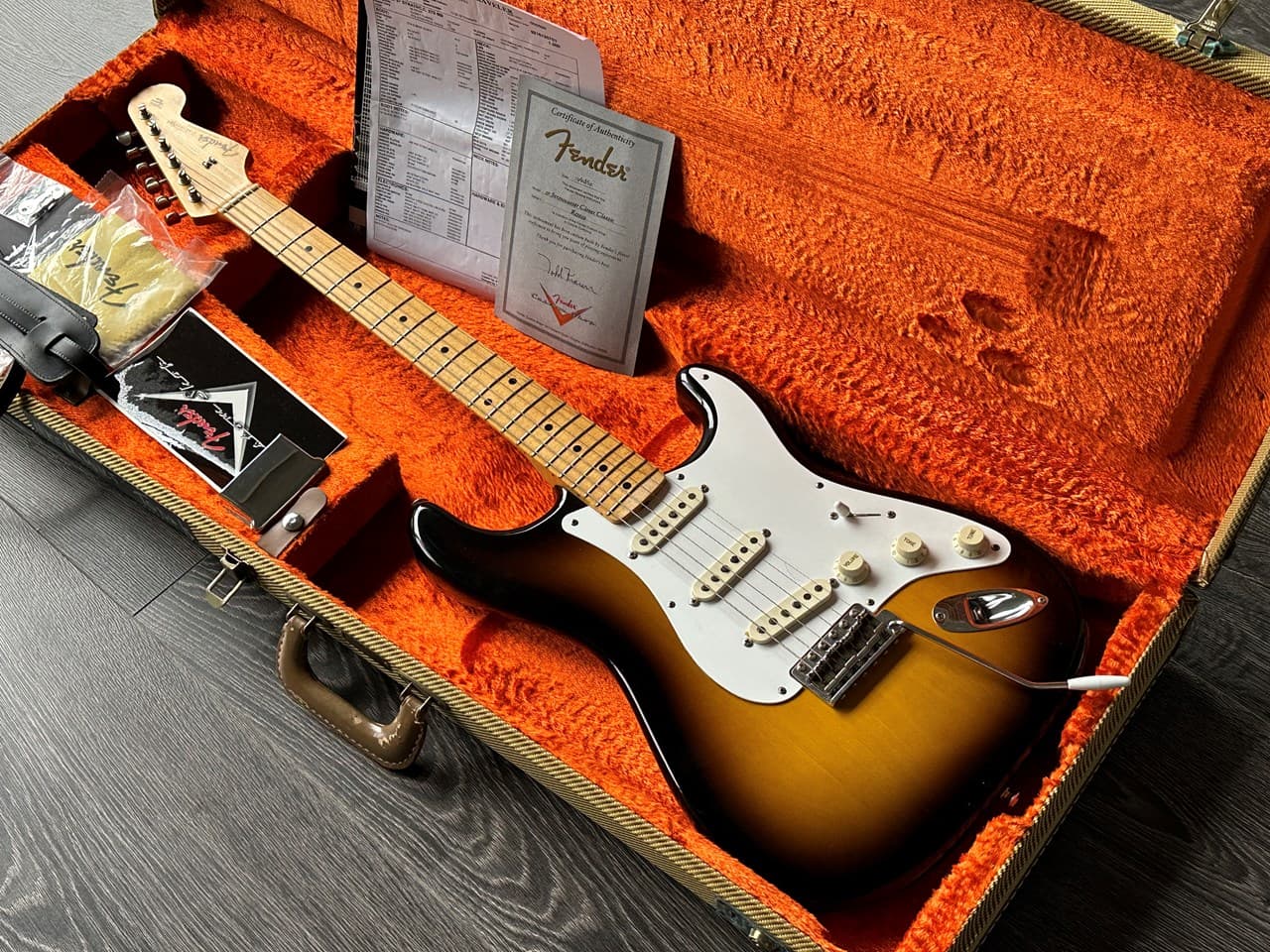 Fender Stratocaster 1957 Todd Krause Masterbuilt Custom Shop - Thumbnail 3