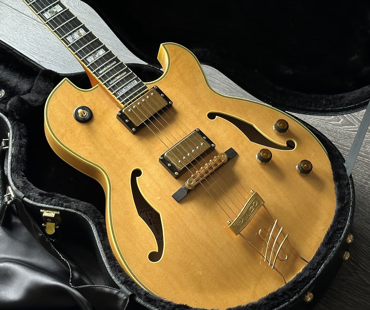 2008 Ibanez PM120 Pat Metheny Signature Made in Japan Hollowbody - Thumbnail 3