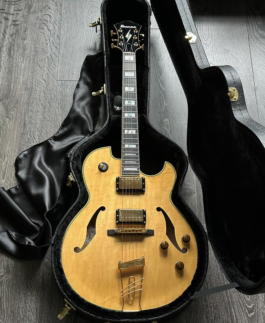 2008 Ibanez PM120 Pat Metheny Signature Made in Japan Hollowbody - Thumbnail 2