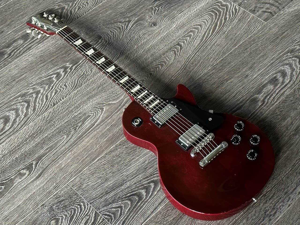 1996 Gibson Les Paul Studio Wine Red - Thumbnail 3