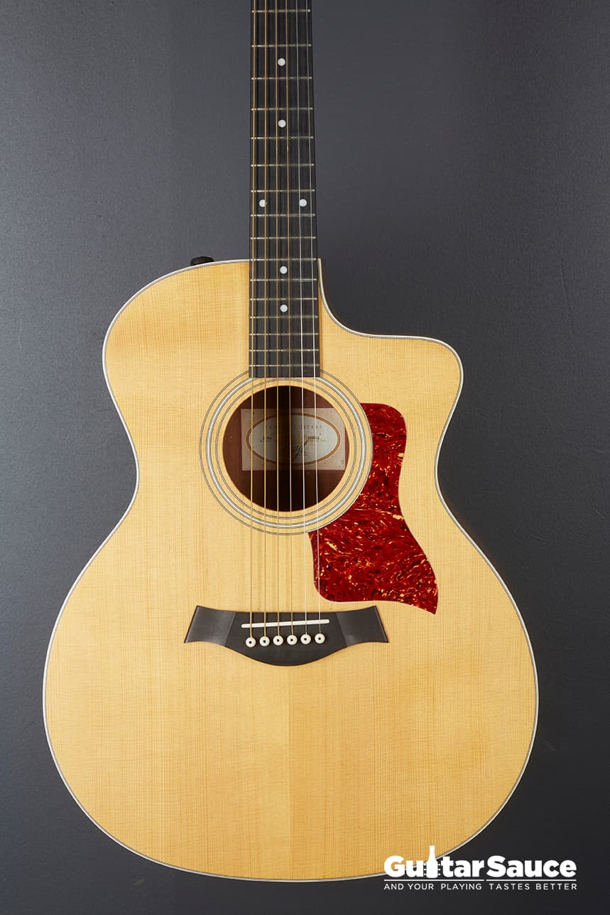 Taylor 214CE 2014 Used - Image 1